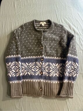 Women's Vintage 90's Eddie Bauer Button Close 100% Wool Sweater XL
